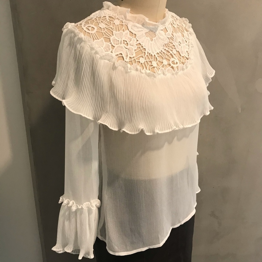 Anthropology lulumari  Shear white blouse